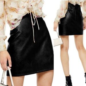 NWT TOPSHOP Faux Leather Mini Skirt‎ Vegan Leather Split Party Holiday 4 Small